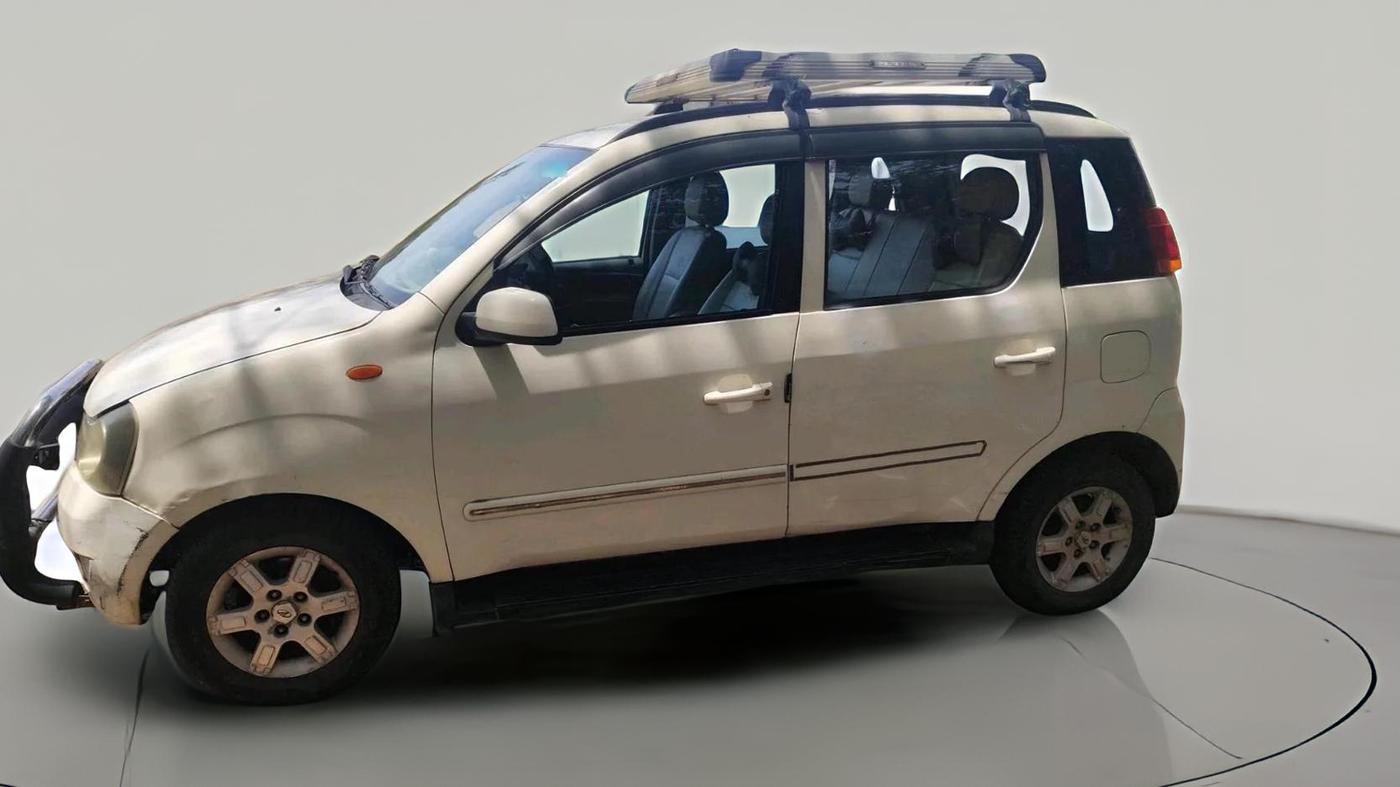 2012 Mahindra Quanto C8, Diesel, Manual, 1,38,611 km, exterior