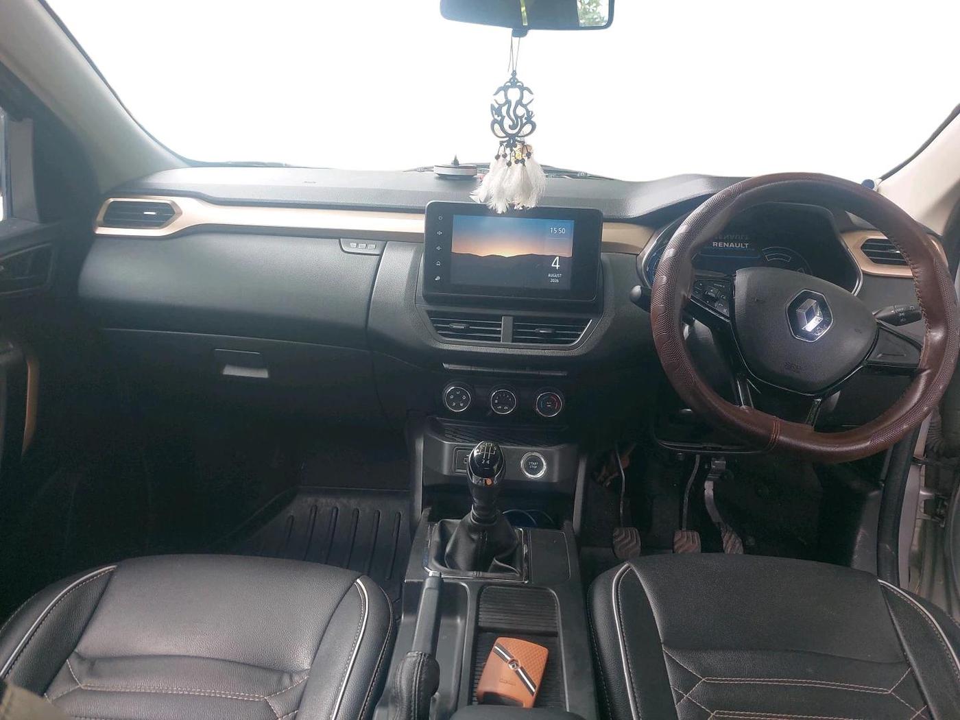 2022 Renault Kiger RXT MT, Petrol, Manual, 37,460 km, interior