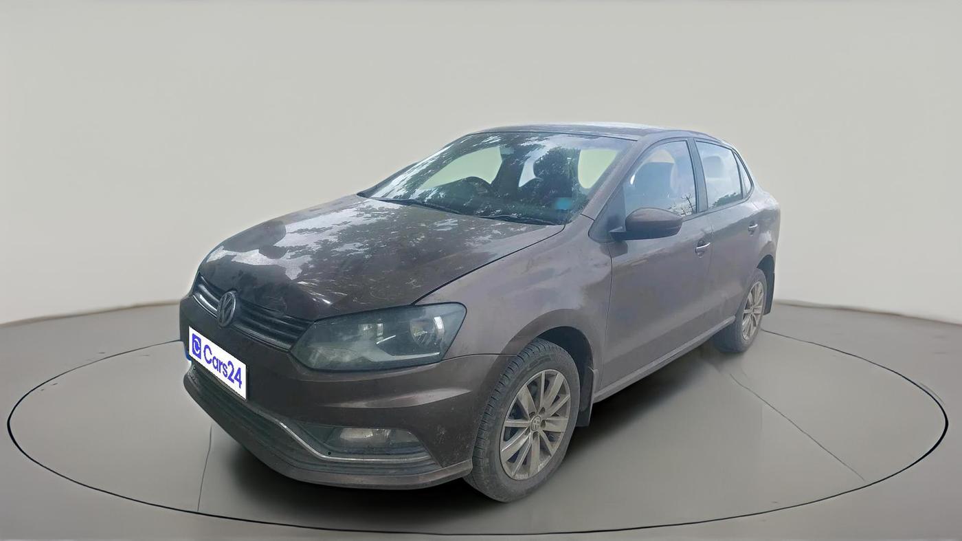 2017 Volkswagen Ameo HIGHLINE1.2L, Petrol, Manual, 1,87,712 km, exterior
