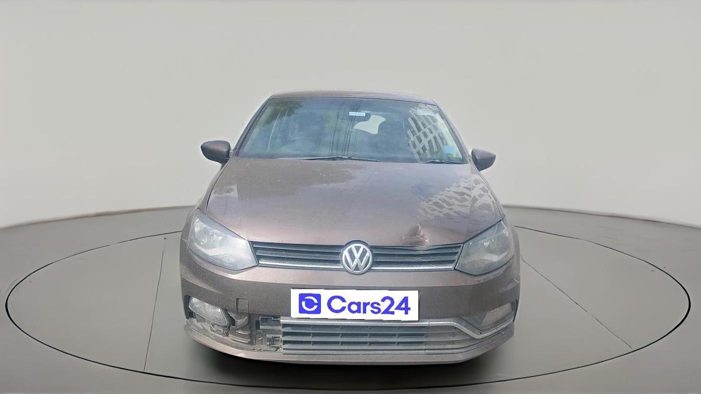 2017 Volkswagen Ameo HIGHLINE1.2L, Petrol, Manual, 1,87,712 km, exterior