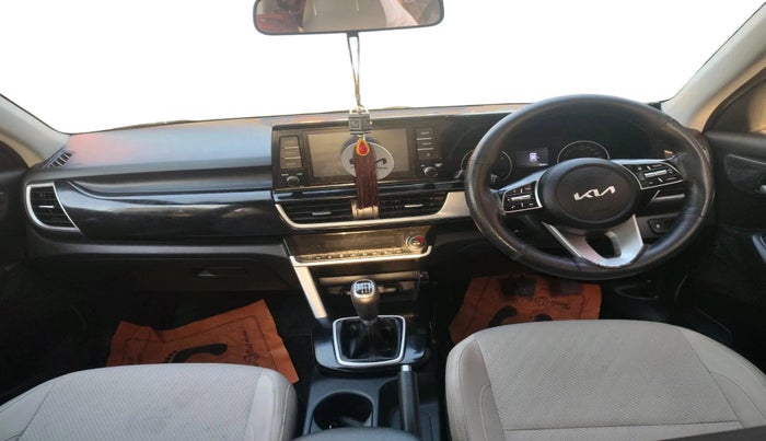 2023 KIA SELTOS HTK PLUS 1.5 IMT, Petrol, Manual, 5,583 km, interior