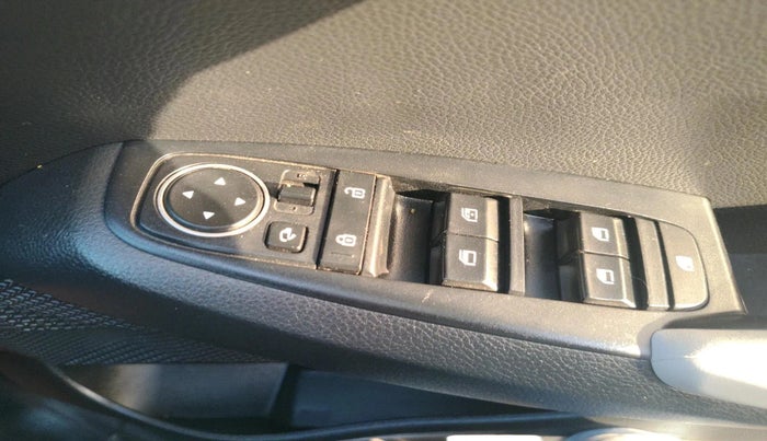 2023 KIA SELTOS HTK PLUS 1.5 IMT, Petrol, Manual, 5,583 km, interior