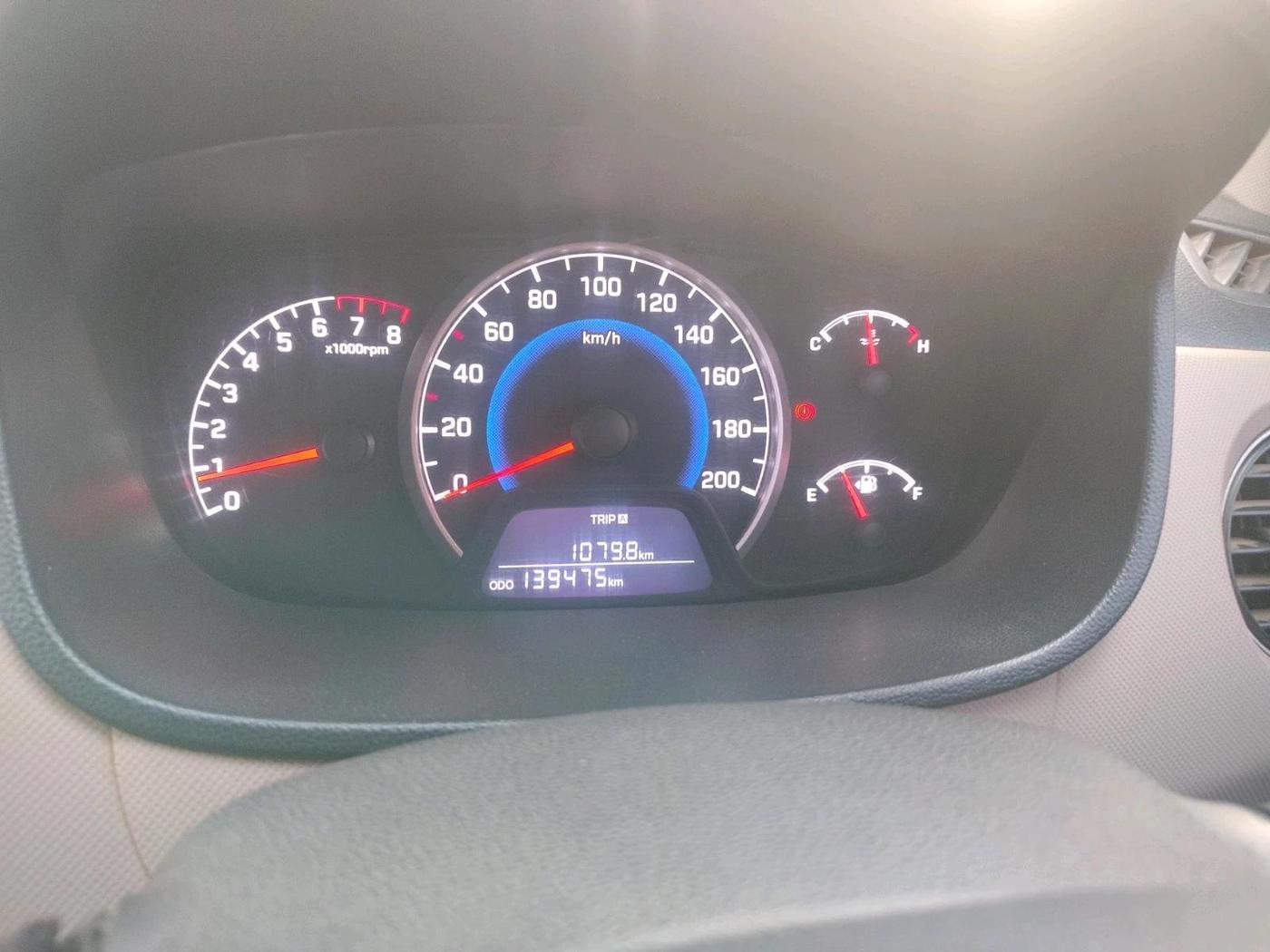 2019 Hyundai Grand i10 SPORTZ 1.2 KAPPA VTVT, Petrol, Manual, 1,39,475 km, interior