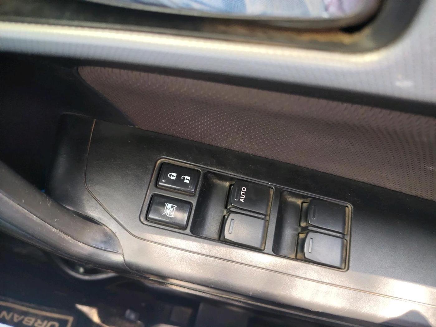 2021 Toyota URBAN CRUISER HIGH GRADE MT, Petrol, Manual, 83,114 km, interior