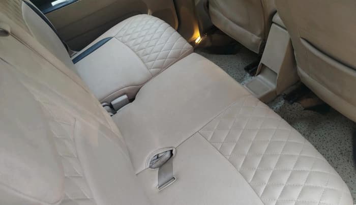 2016 Maruti Ertiga VXI, Petrol, Manual, 1,00,000 km, interior