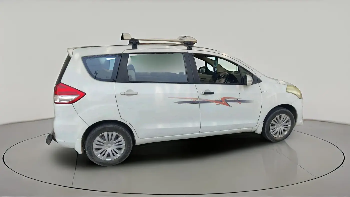 2013 Maruti Ertiga VDI, Diesel, Manual, 2,25,739 km, exterior
