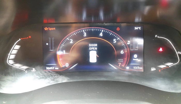 2021 Renault Kiger RXZ MT, Petrol, Manual, 36,657 km, interior