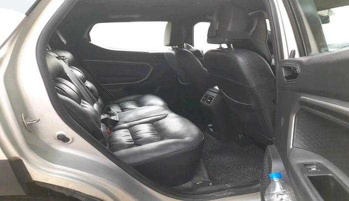 2021 Renault Kiger RXZ MT, Petrol, Manual, 36,657 km, interior