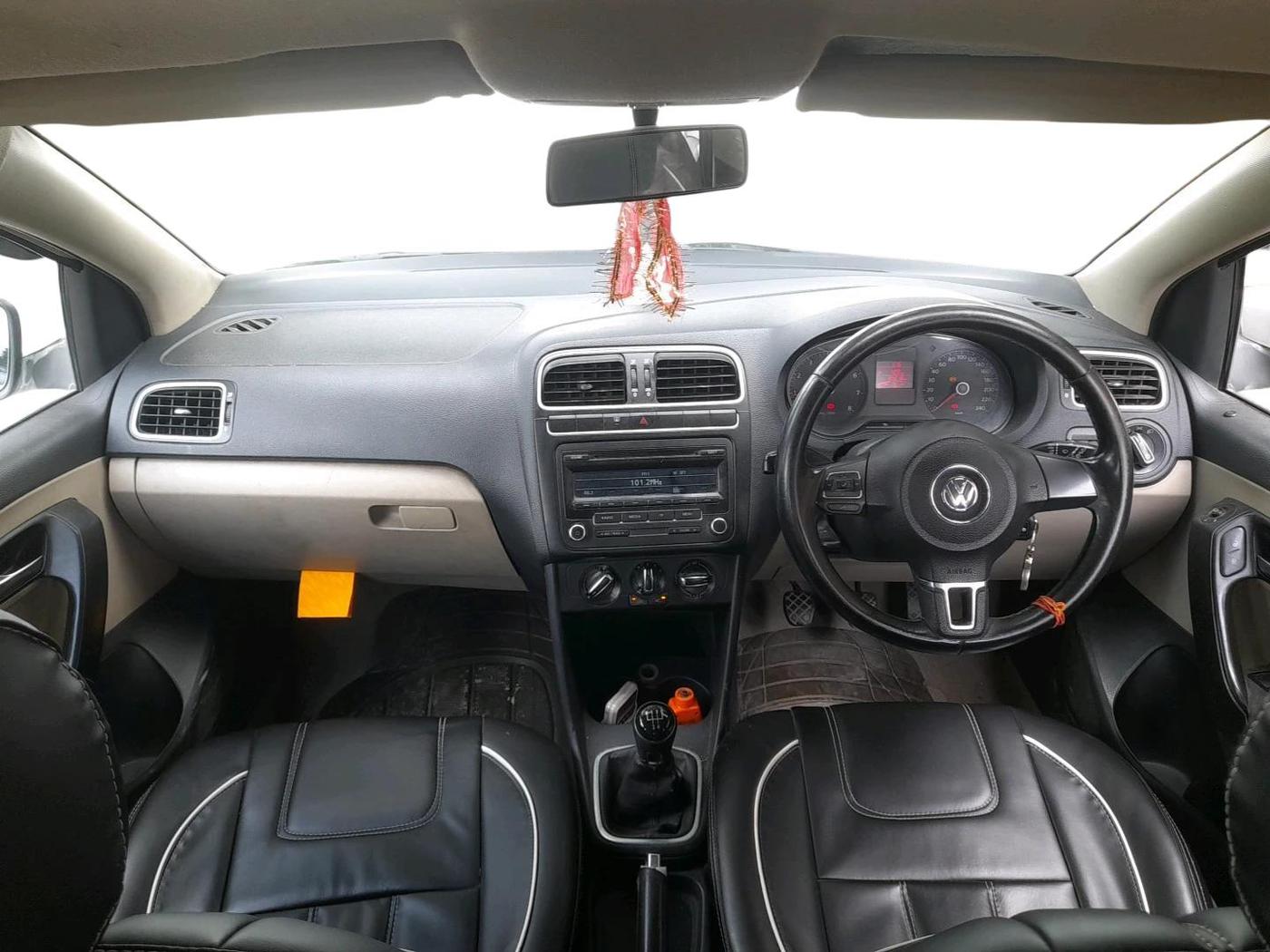 2012 Volkswagen Polo COMFORTLINE 1.2L PETROL, Petrol, Manual, 84,219 km, interior