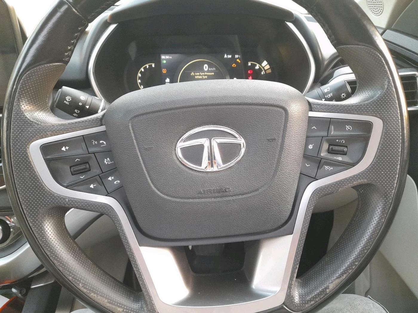 2023 Tata Safari XZA PLUS, Diesel, Automatic, 42,637 km, interior