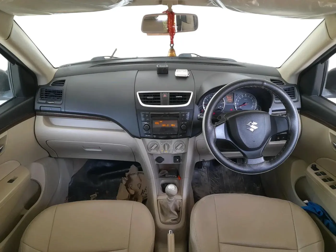 2015 Maruti Swift Dzire VXI, Petrol, Manual, 49,957 km, interior