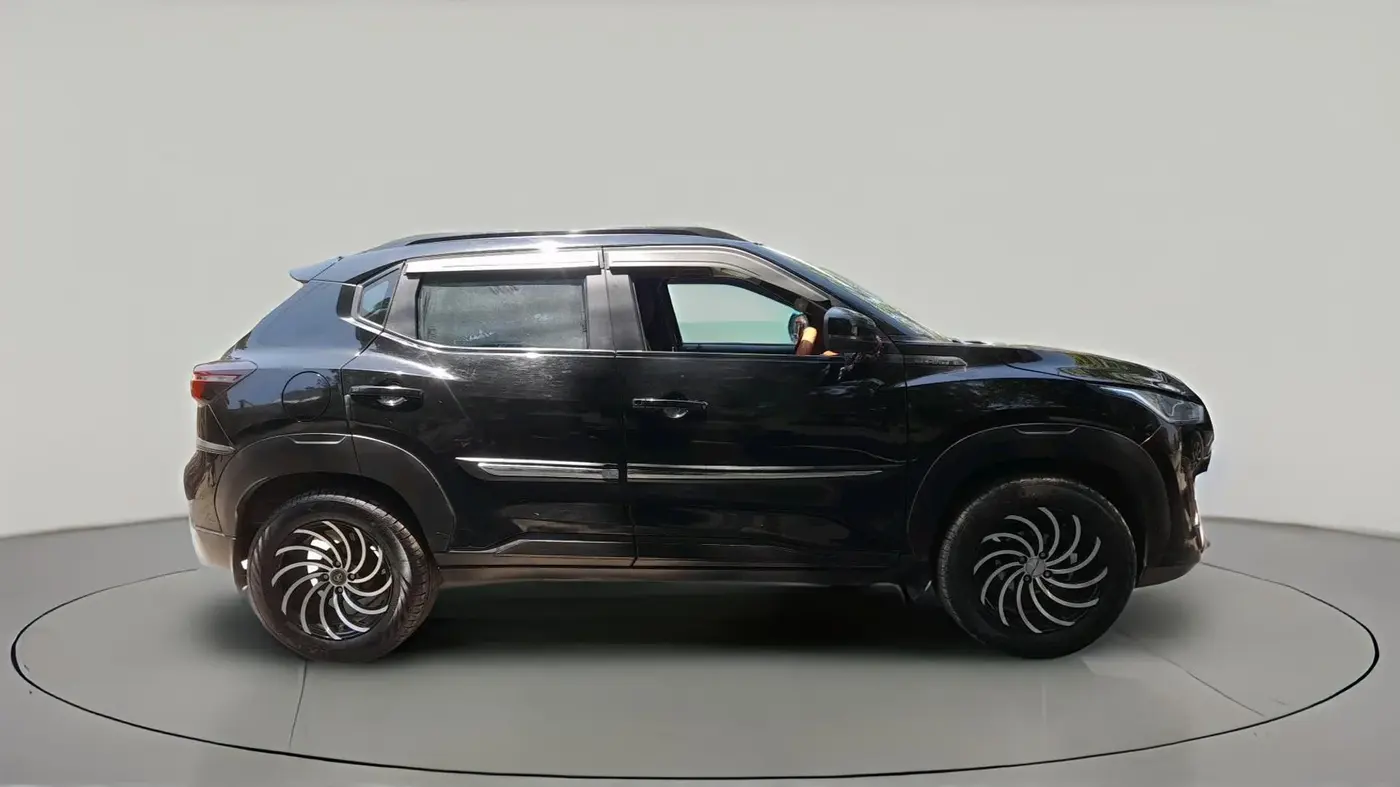 2023 Nissan MAGNITE XV MT, Petrol, Manual, 34,356 km, exterior