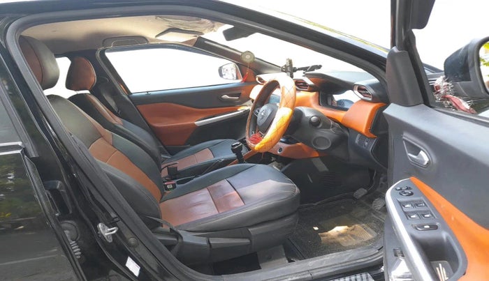 2023 Nissan MAGNITE XV MT, Petrol, Manual, 34,356 km, interior