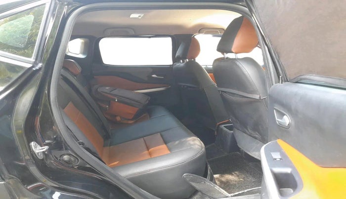 2023 Nissan MAGNITE XV MT, Petrol, Manual, 34,356 km, interior