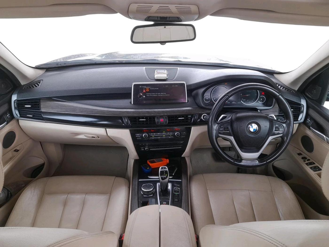 2017 BMW X5 XDRIVE30D DESIGN PURE 5 STR, Diesel, Automatic, 32,942 km, interior