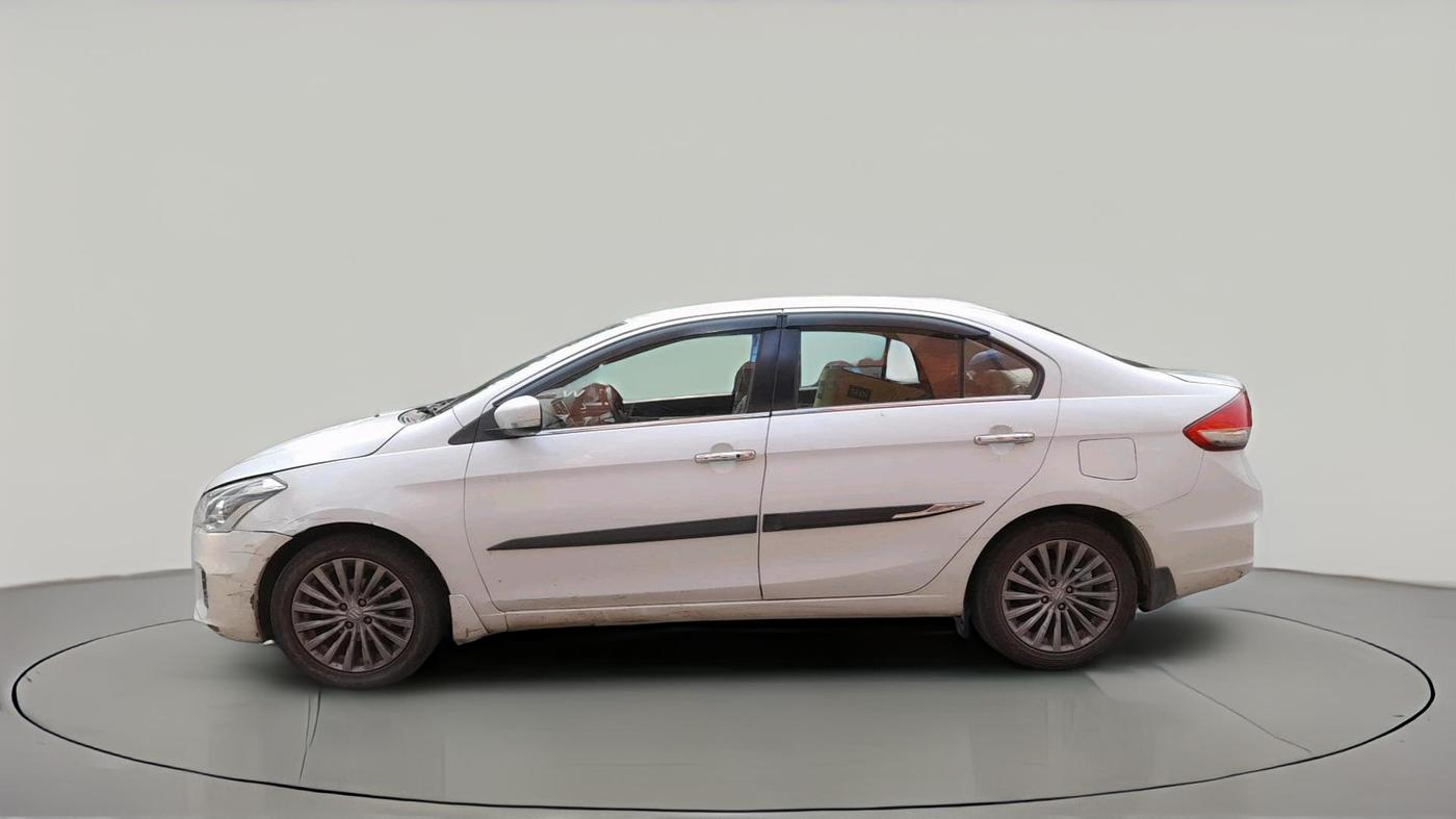 2017 Maruti Ciaz ALPHA 1.4 PETROL, Petrol, Manual, 76,052 km, exterior