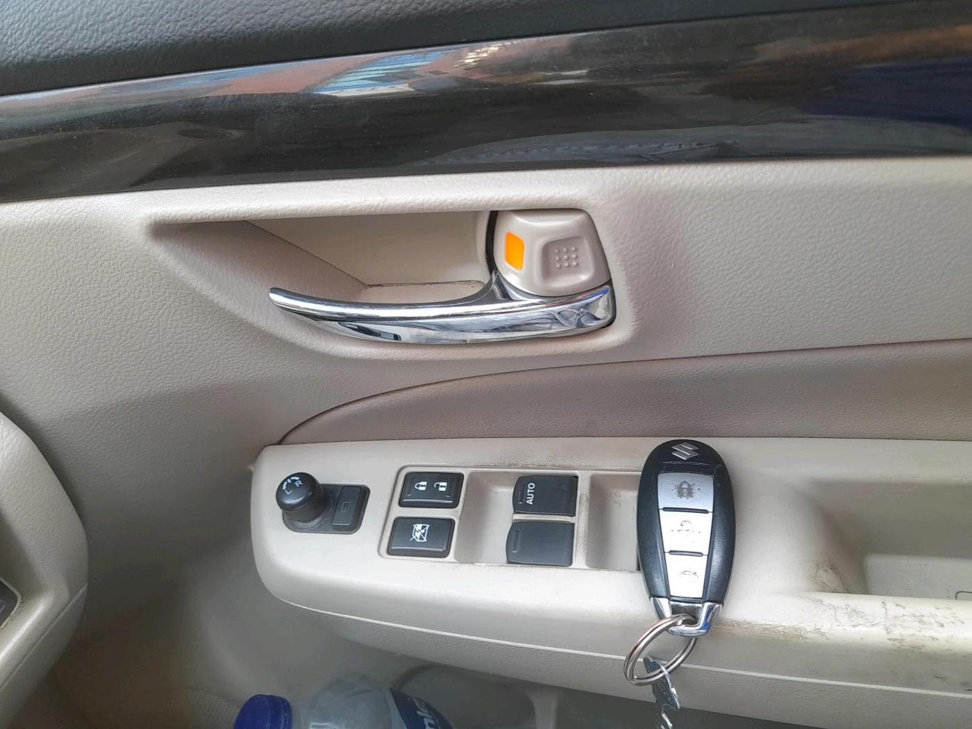 2017 Maruti Ciaz ALPHA 1.4 PETROL, Petrol, Manual, 76,052 km, interior