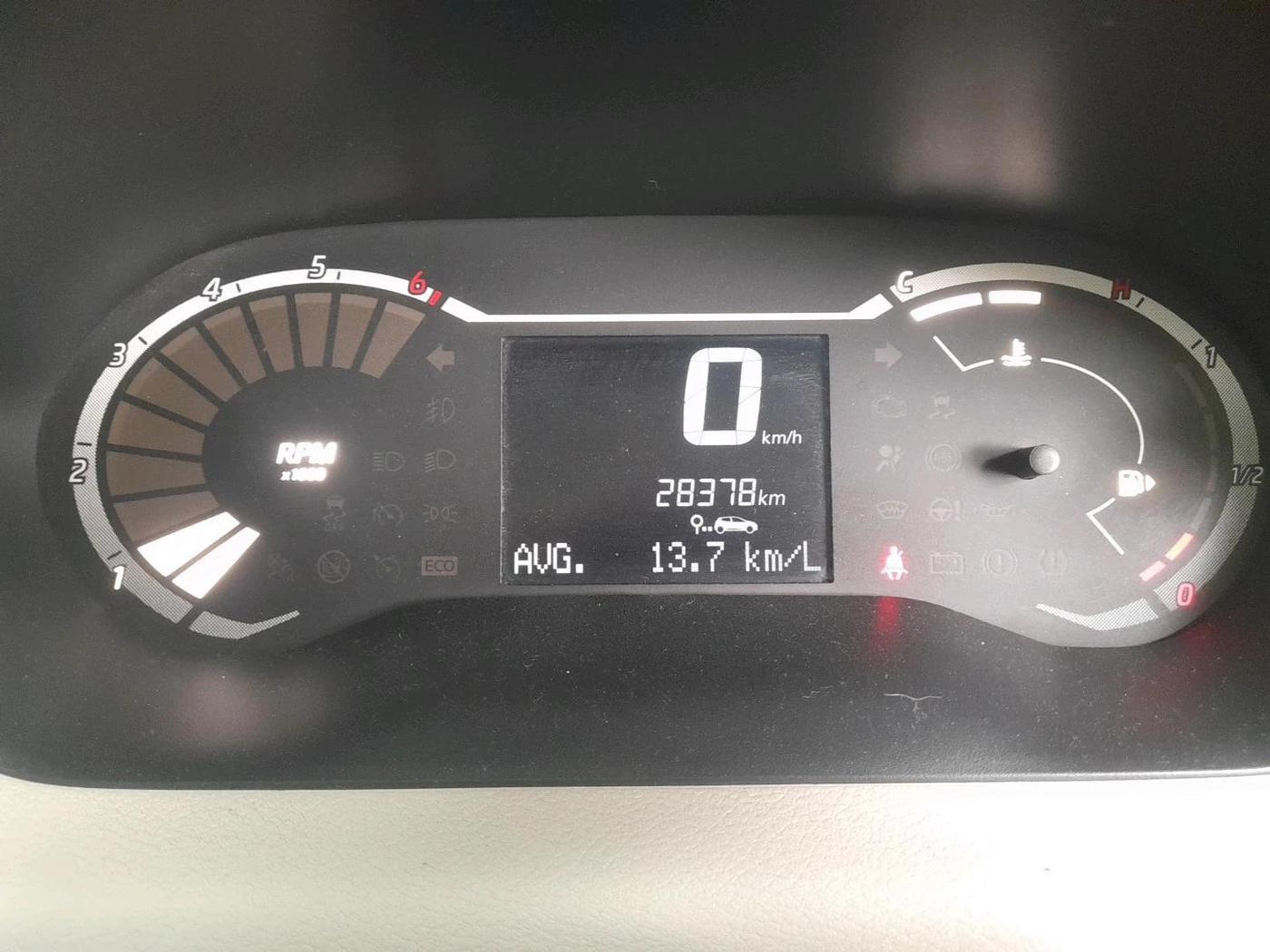 2022 Nissan MAGNITE XL TURBO, Petrol, Manual, 20,378 km, interior