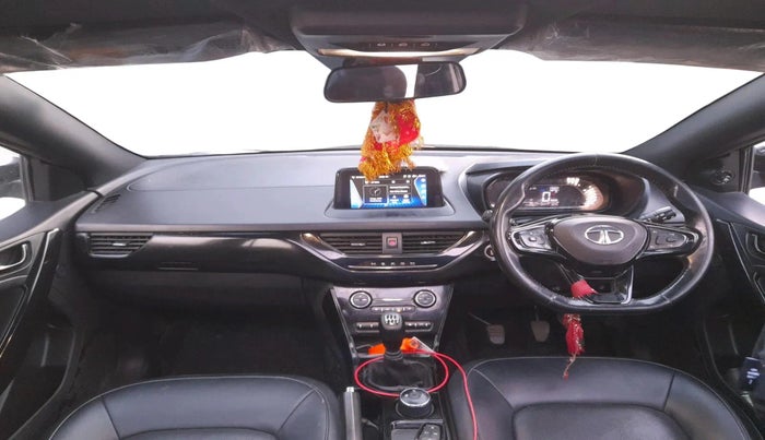 2022 Tata NEXON XZ PLUS (O) DIESEL DARK EDITION, Diesel, Manual, 71,449 km, interior