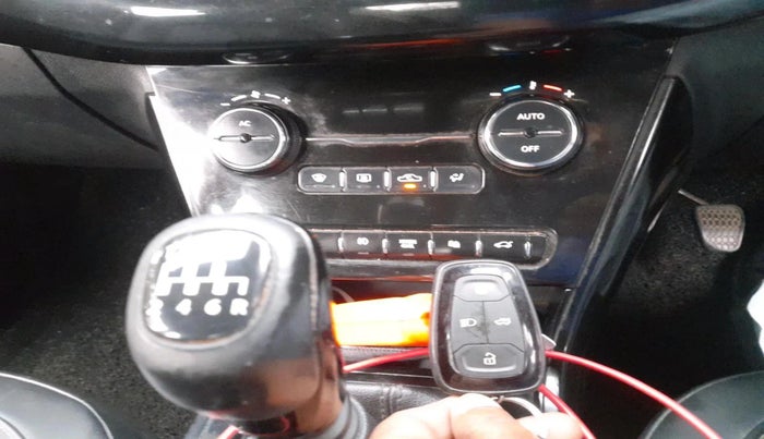 2022 Tata NEXON XZ PLUS (O) DIESEL DARK EDITION, Diesel, Manual, 71,449 km, interior