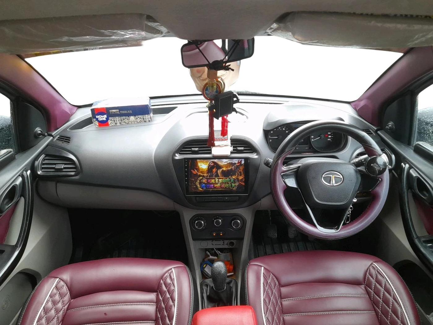 2018 Tata Tiago XM PETROL, Petrol, Manual, 1,26,611 km, interior