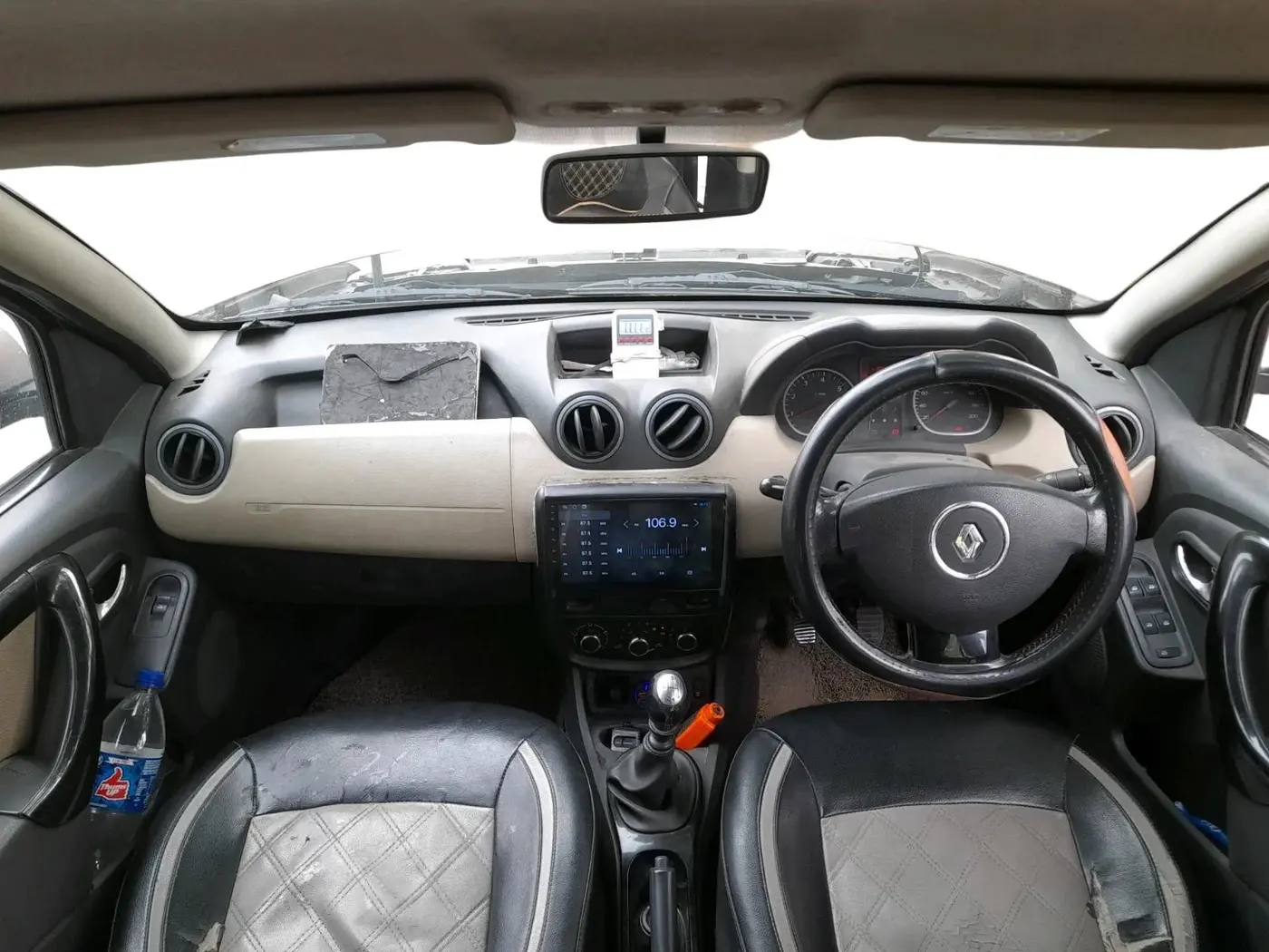 2012 Renault Duster 110 PS RXZ DIESEL, Diesel, Manual, 1,18,625 km, interior