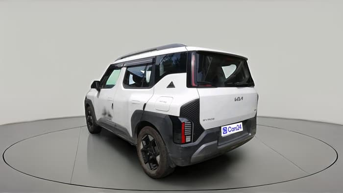 2025 KIA SYROS  HTX 1.0 Turbo 6MT, Petrol, Manual, 6,277 km, exterior