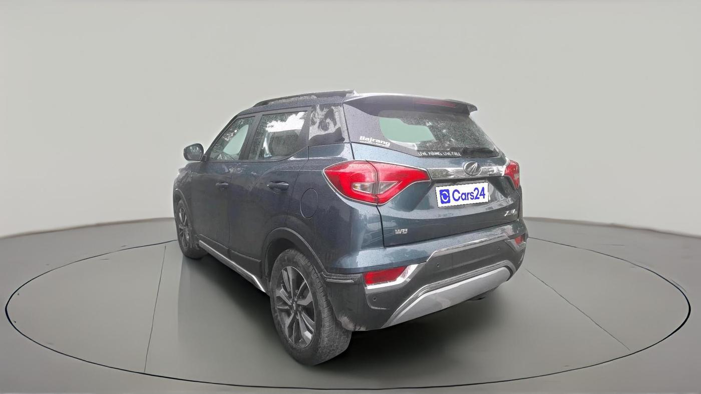 2021 Mahindra XUV300 W8 (O) 1.2 PETROL, Petrol, Manual, 51,849 km, exterior