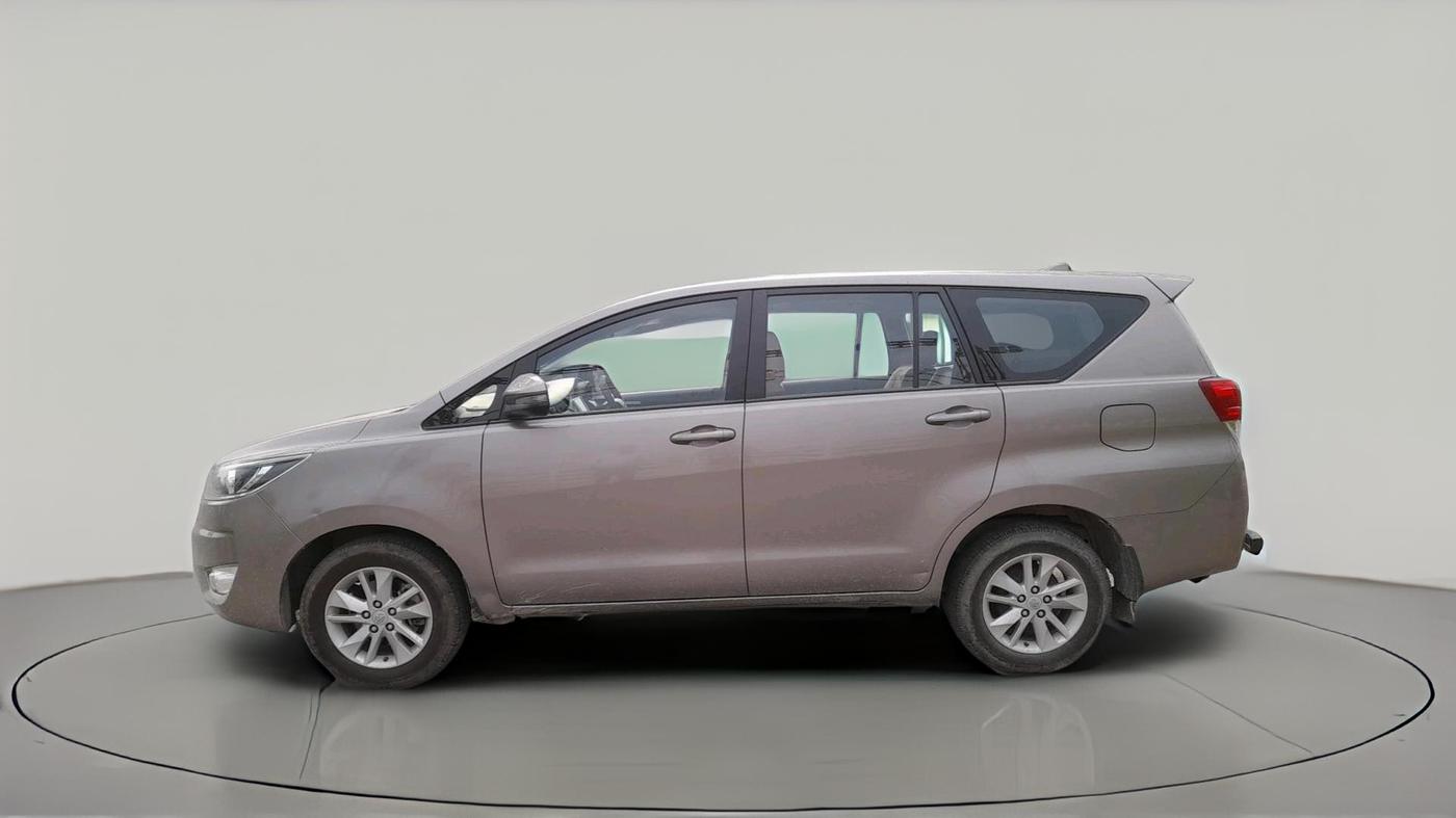 2023 Toyota Innova Crysta 2.4 GX 7STR, Diesel, Manual, 81,033 km, exterior