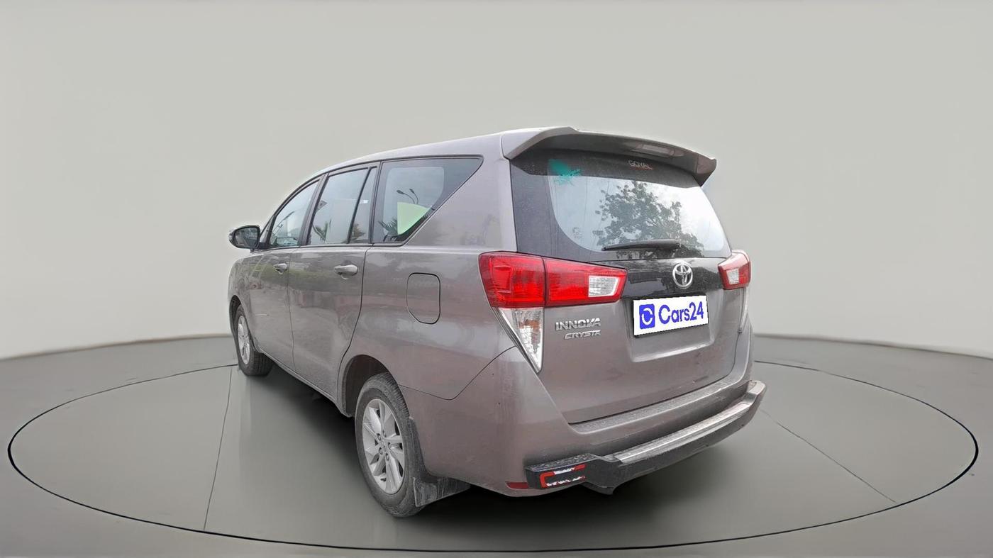 2023 Toyota Innova Crysta 2.4 GX 7STR, Diesel, Manual, 81,033 km, exterior