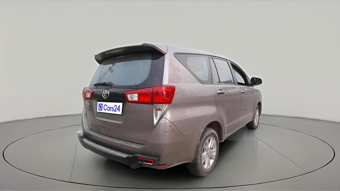 2023 Toyota Innova Crysta 2.4 GX 7STR, Diesel, Manual, 81,033 km, exterior