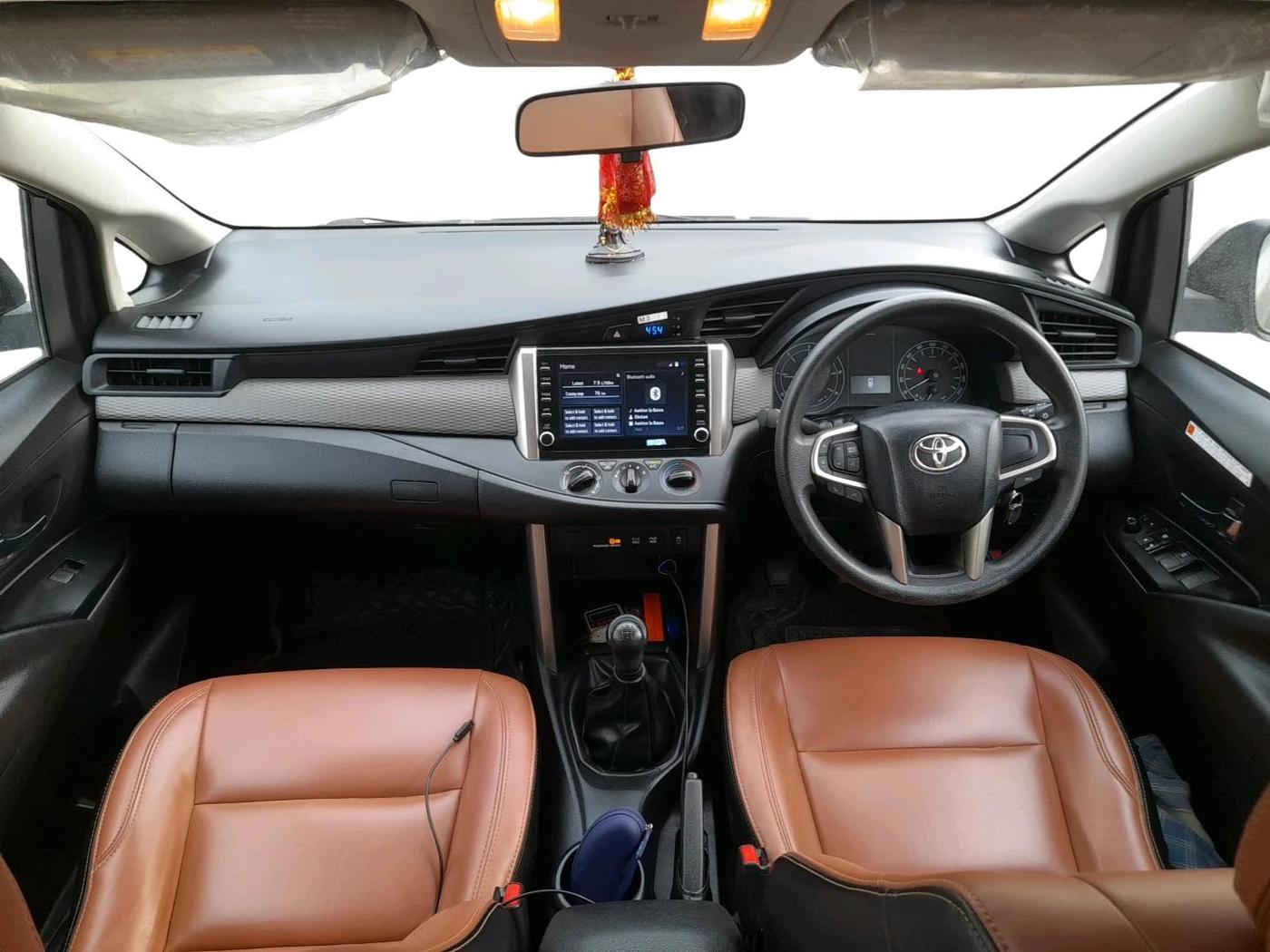 2023 Toyota Innova Crysta 2.4 GX 7STR, Diesel, Manual, 81,033 km, interior