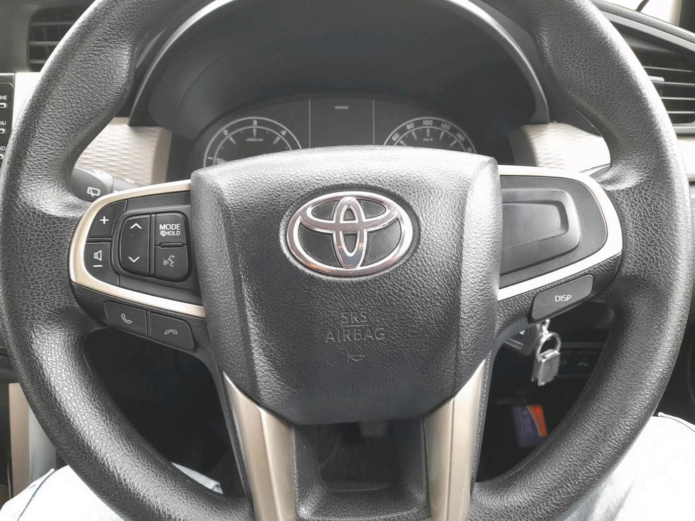 2023 Toyota Innova Crysta 2.4 GX 7STR, Diesel, Manual, 81,033 km, interior