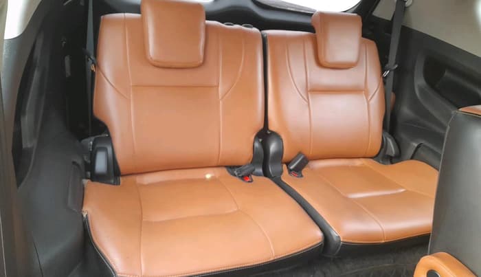 2023 Toyota Innova Crysta 2.4 GX 7STR, Diesel, Manual, 81,033 km, interior