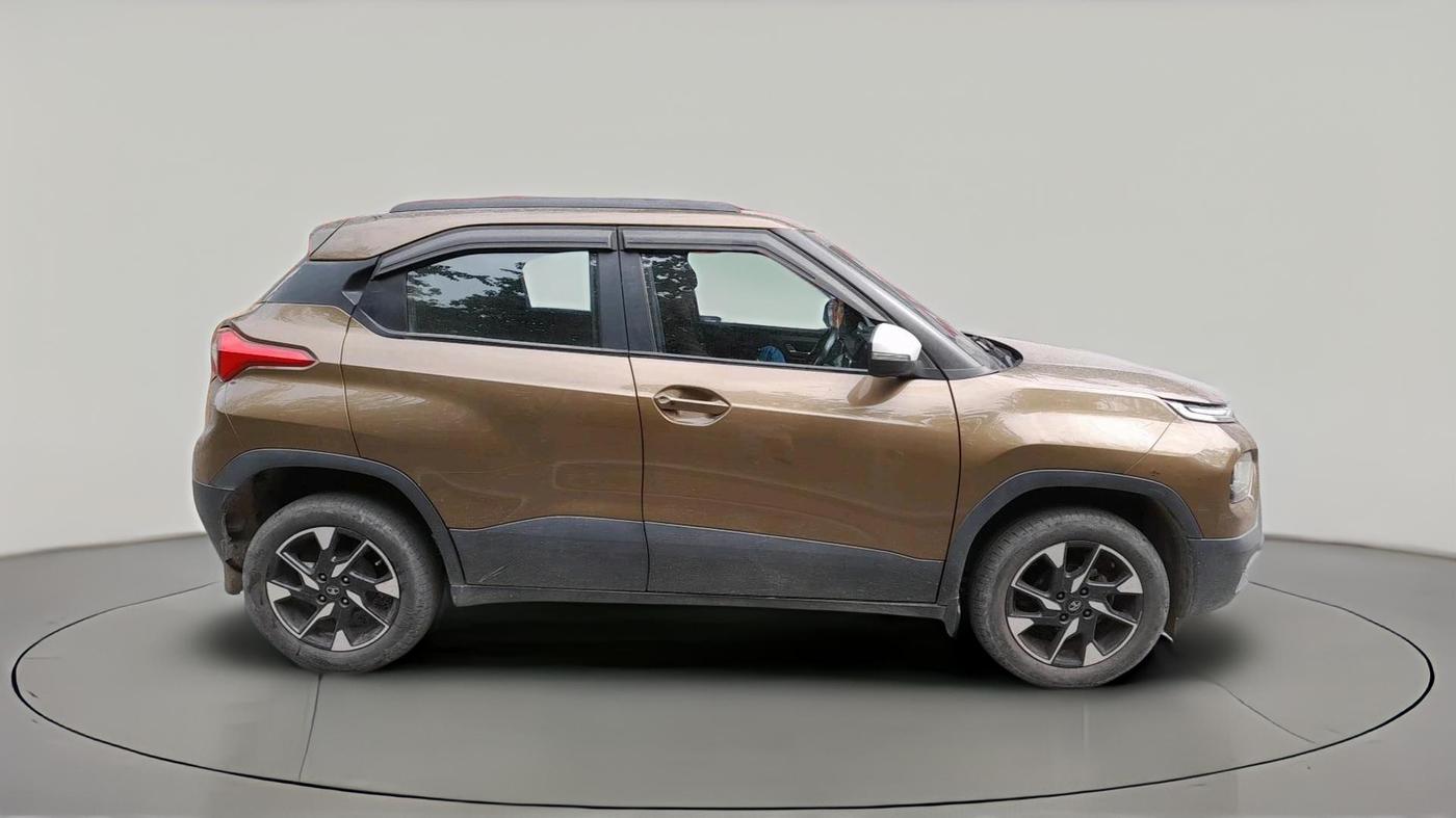 2023 Tata PUNCH CREATIVE  MT, Petrol, Manual, 28,719 km, exterior