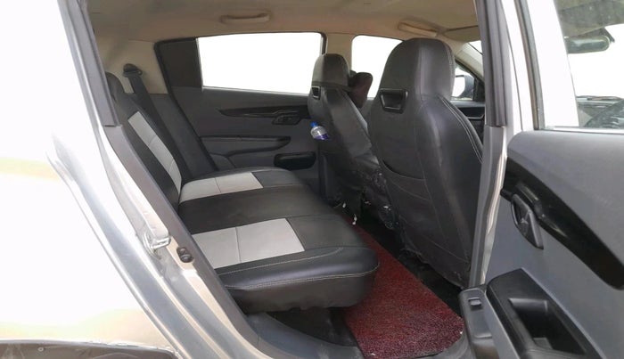 2017 Mahindra KUV 100 NXT K2 P 6 STR, Petrol, Manual, 1,09,119 km, interior