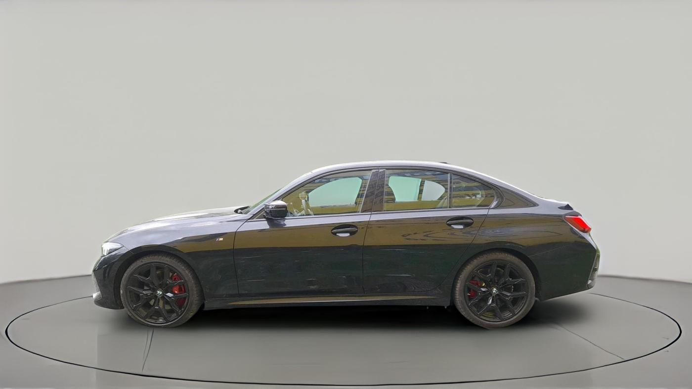 2025 BMW 3 Series M340i Xdrive, Petrol, Automatic, 4,429 km, exterior