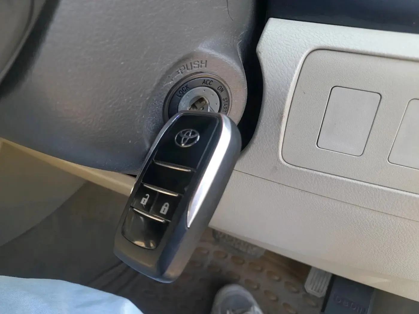 2006 Toyota Camry W4 AT, Petrol, Automatic, 79,698 km, interior