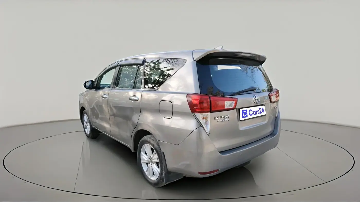 2018 Toyota Innova Crysta 2.4 ZX 7 STR, Diesel, Manual, 2,34,700 km, exterior