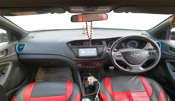 2018 Hyundai i20 Active 1.2 SX, Petrol, Manual, 1,25,560 km, interior