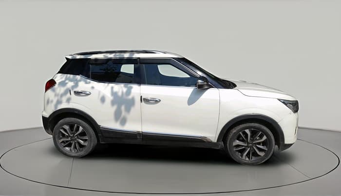 2019 Mahindra XUV300 W8 (O) 1.5 DIESEL, Diesel, Manual, 93,738 km, exterior