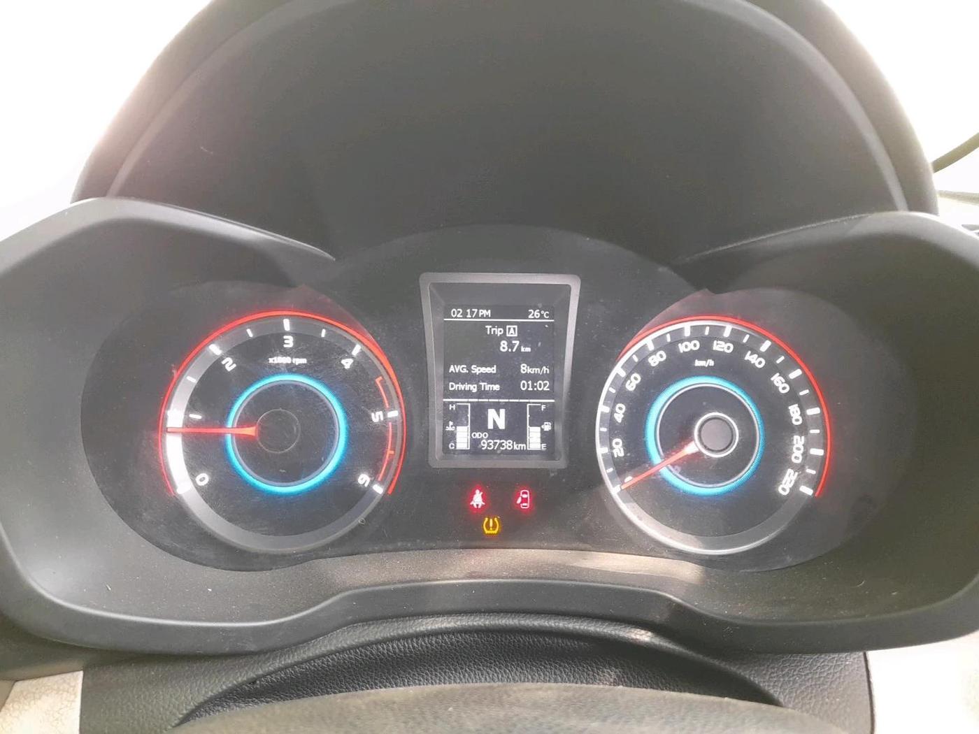 2019 Mahindra XUV300 W8 (O) 1.5 DIESEL, Diesel, Manual, 93,738 km, interior