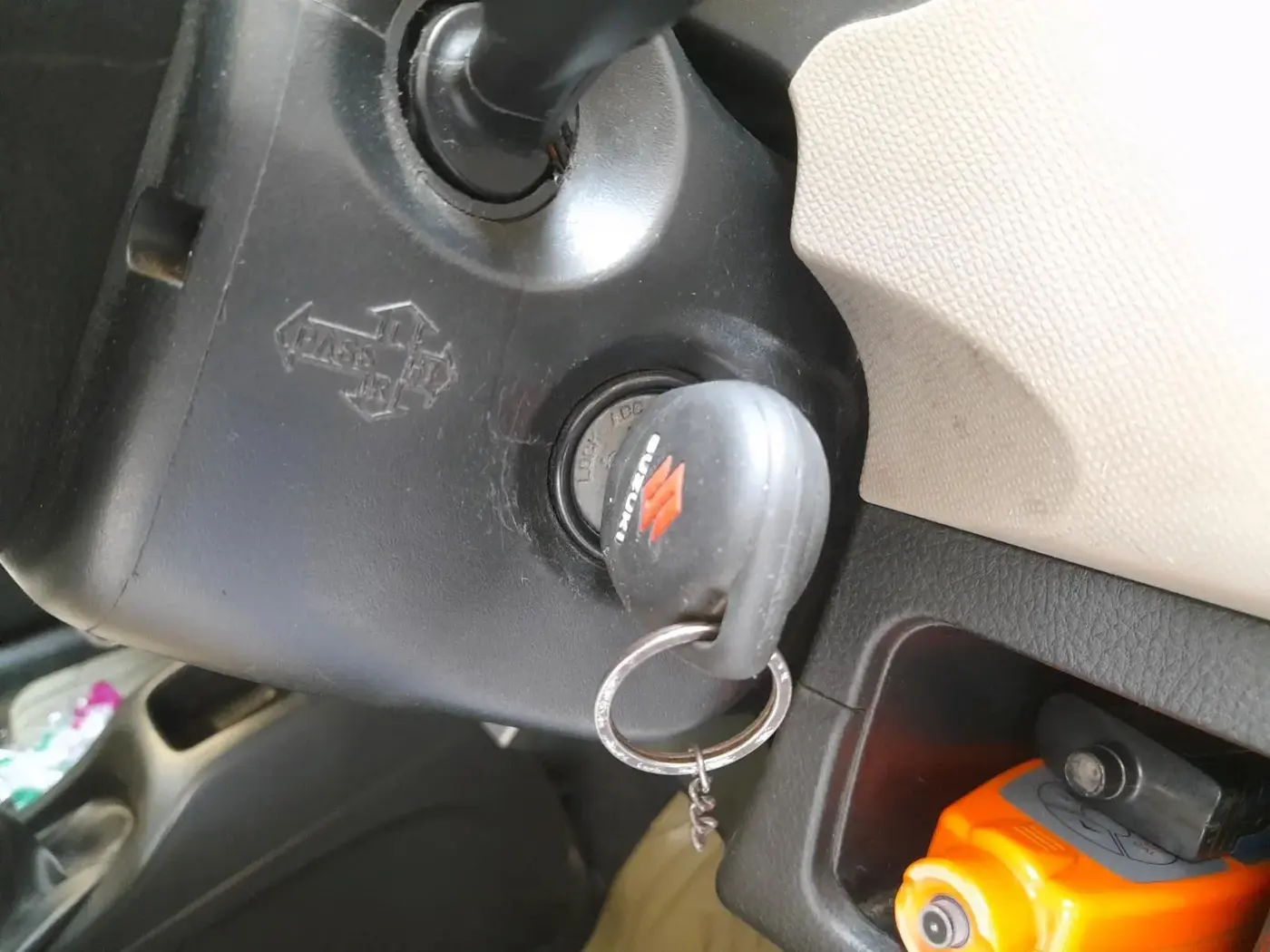 2013 Maruti Wagon R 1.0 VXI, Petrol, Manual, 1,11,032 km, interior