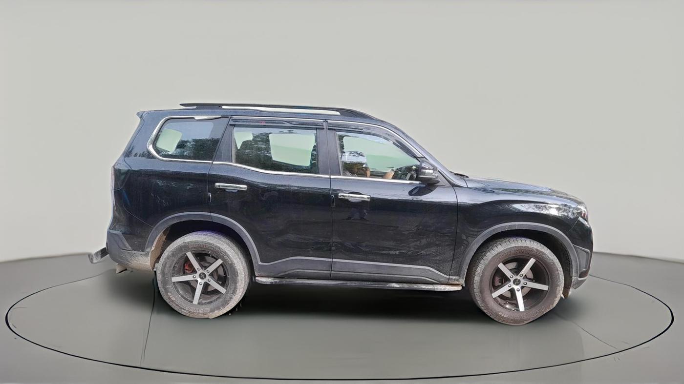2024 Mahindra SCORPIO-N Z4 PETROL MT 7 STR, Petrol, Manual, 9,679 km, exterior