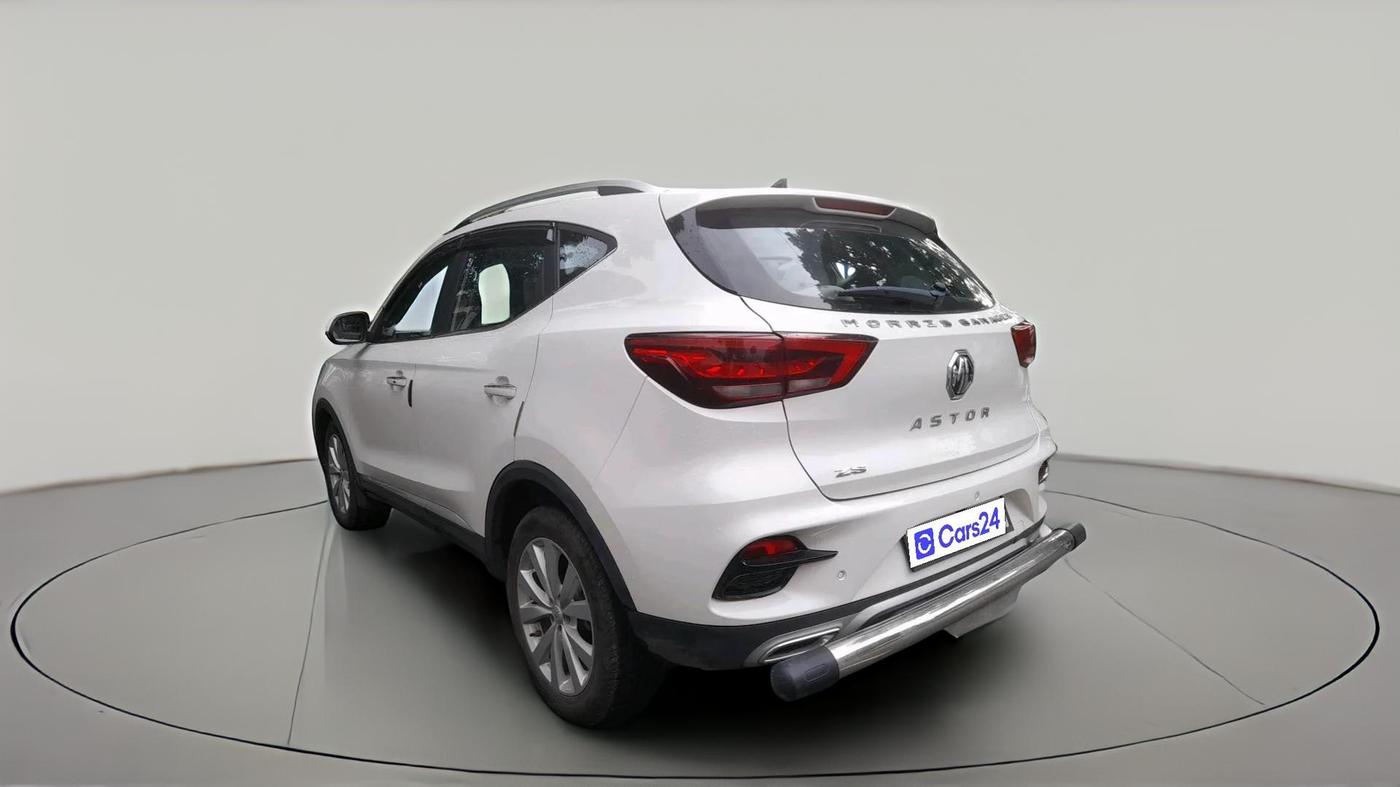 2024 MG ASTOR Select 1.5 CVT (Ivory), Petrol, Automatic, 14,011 km, exterior