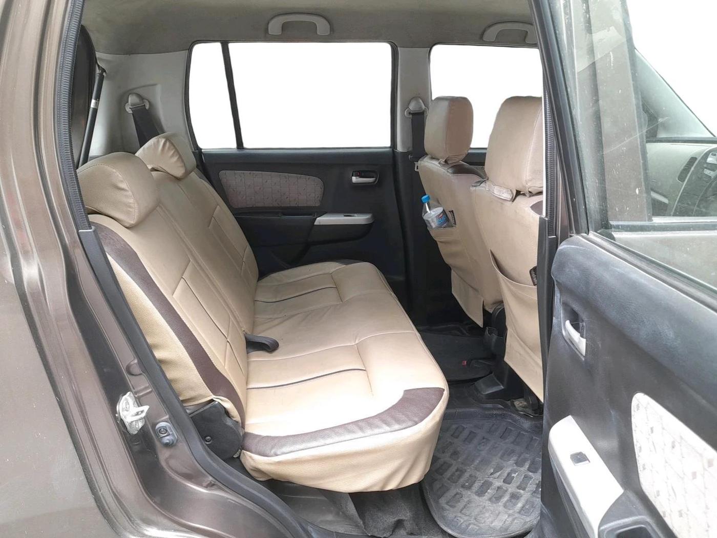 2016 Maruti Wagon R 1.0 VXI, Petrol, Manual, 80,998 km, interior