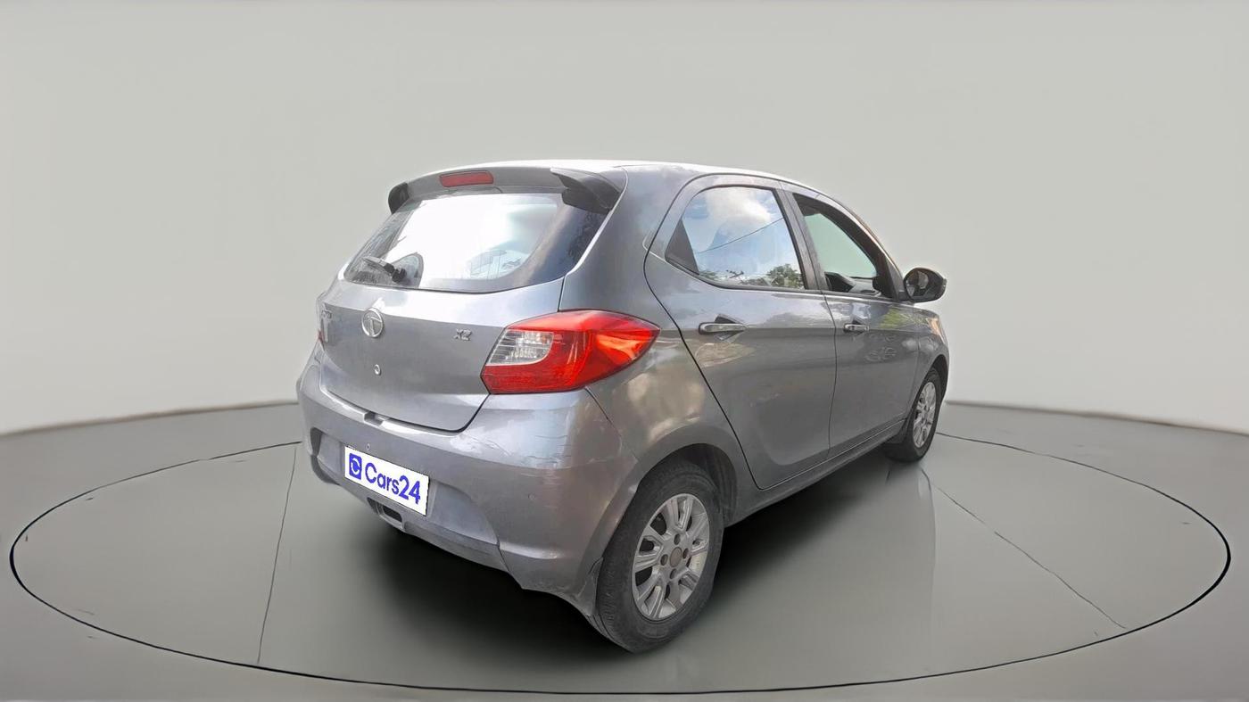 2018 Tata Tiago XZ PETROL, Petrol, Manual, 83,208 km, exterior