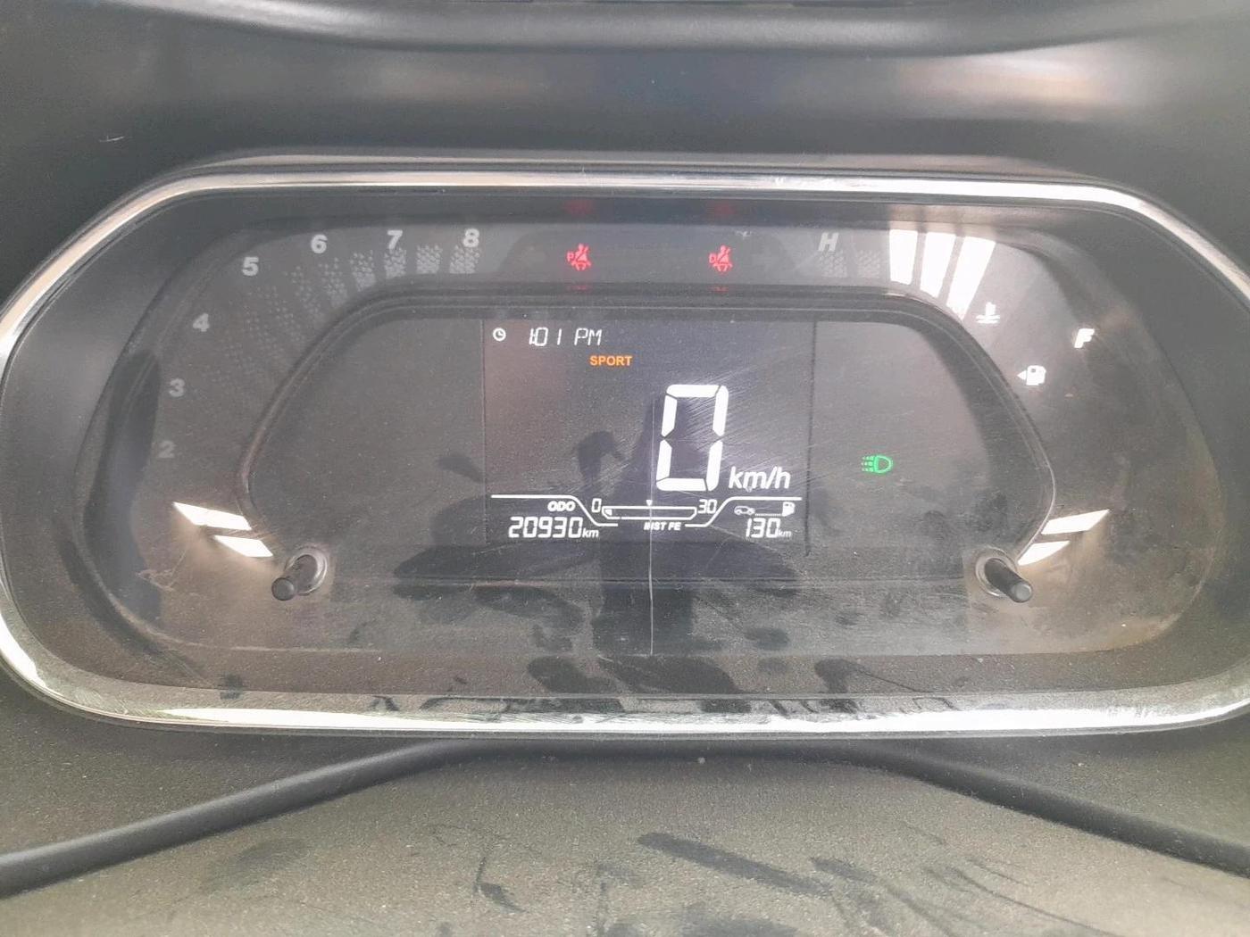 2023 Tata NEXON XM PLUS SUNROOF PETROL, Petrol, Manual, 20,930 km, interior