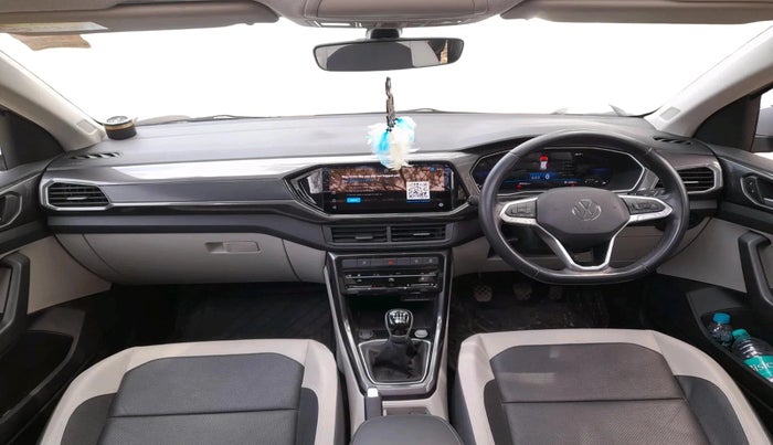 2023 Volkswagen TAIGUN TOPLINE 1.0 TSI MT, Petrol, Manual, 29,336 km, interior