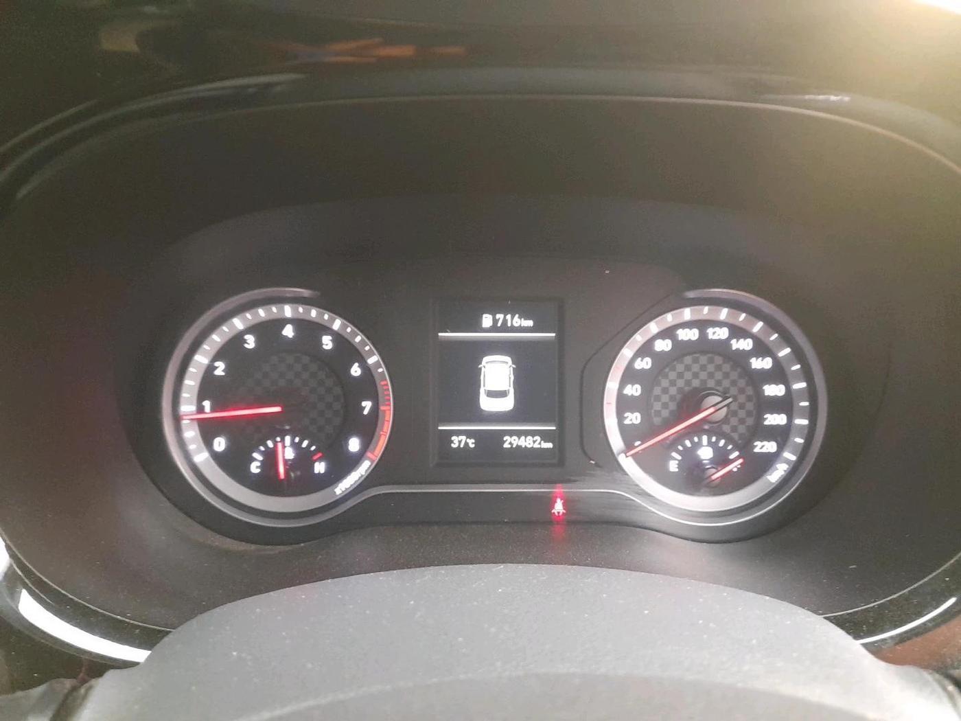2024 Hyundai GRAND I10 NIOS SPORTZ 1.2 KAPPA VTVT, Petrol, Manual, 29,482 km, interior